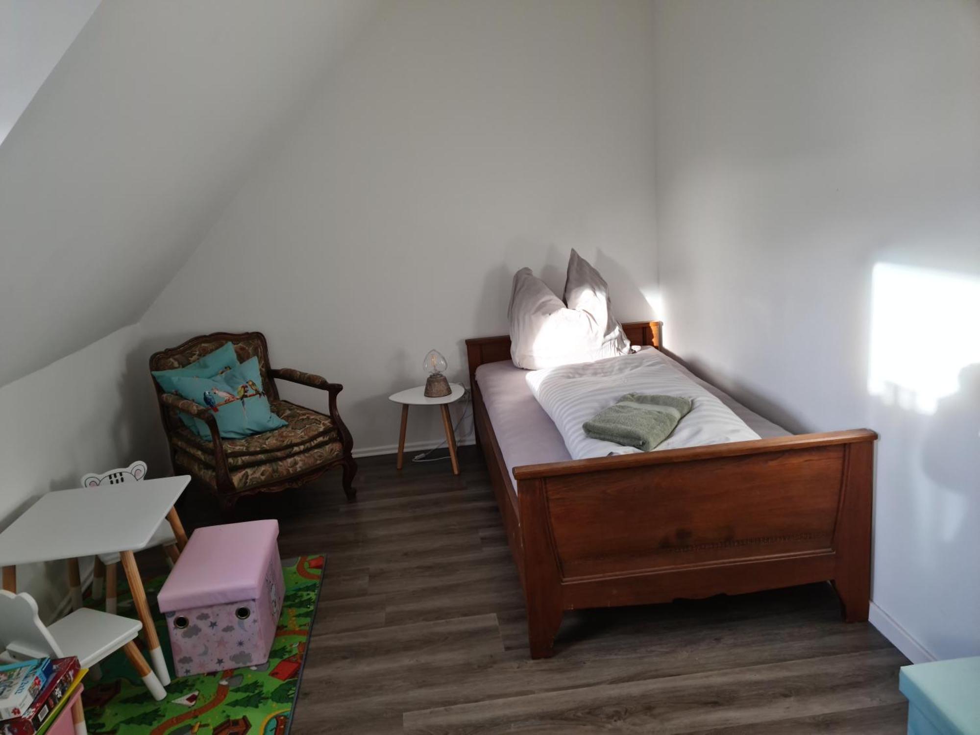 Pilgrims "Rosalie" Grosse Fewo Mit 3 Schlafzimmern, 1Bad, 2 Wc, Balkon, Fast Internet Brilon Exterior foto